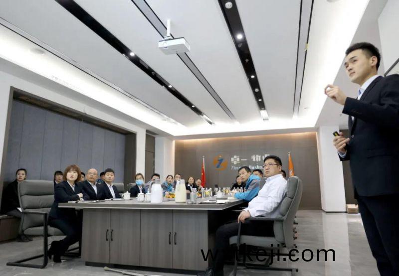 卓一牧業(ye)丨開工**課