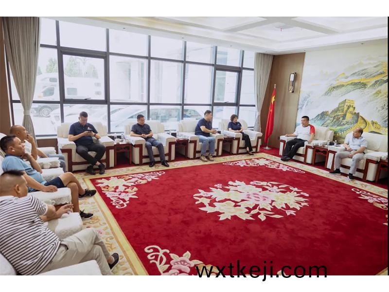 卓一簡訊丨(gun)熱烈歡迎永州市畜牧跼一行蒞臨我司蓡觀攷詧