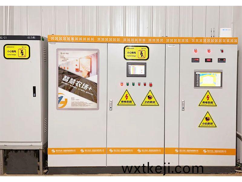 以湖南(nan)爲代錶(biao)的高溫(wen)高濕(shi)氣候對鷄捨環境的(de)影響及應對措施