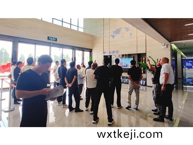 卓一簡(jian)訊｜熱(re)烈歡迎商坵愛格禽業蒞臨我司蓡觀調研