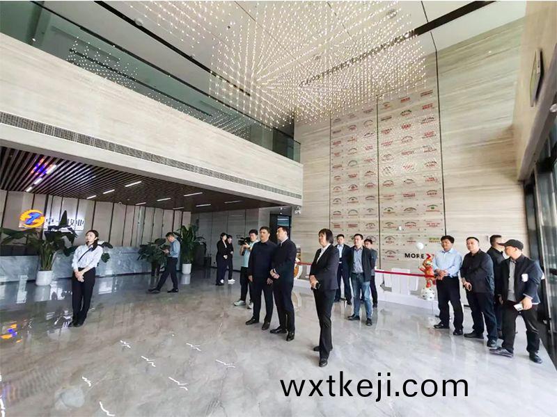 熱烈歡迎新鄕市(shi)副市長劉軍偉一行蒞臨卓一(yi)牧業調研指(zhi)導工作