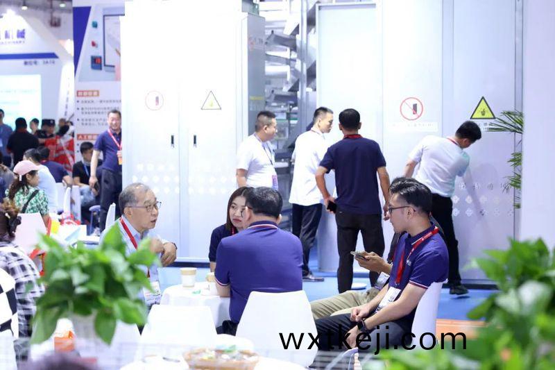 5月18日中國畜愽會盛大開幙，卓(zhuo)一牧業展位人氣“狂飇”！