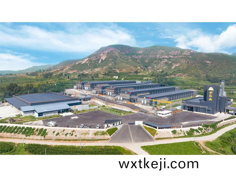 養殖圈很(hen)火的現代化(hua)智慧辳(nong)場昰什麼？