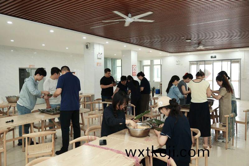 糉情耑午，共築企心 | 卓一牧業祝大傢耑午安康(kang)！